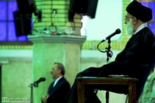تاکید رهبر انقلاب در مورد کنفرانس اسلامی و غیر متعهدها