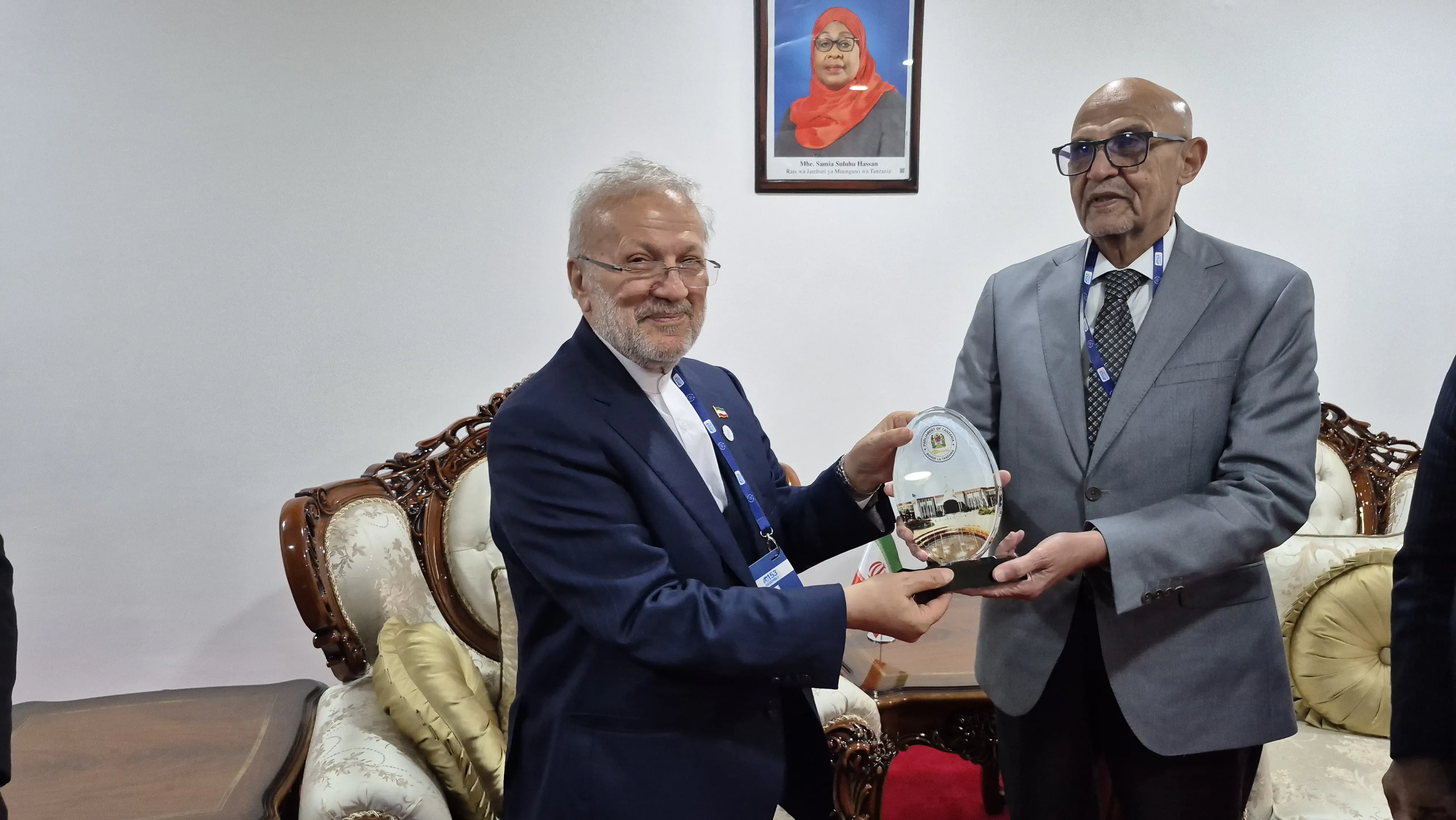 منوچهر متکی