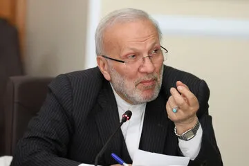 متکی